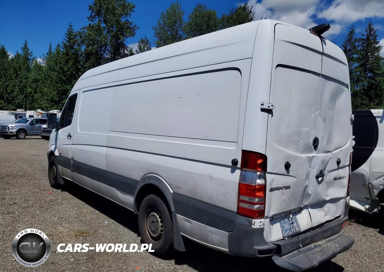 2014 Mercedes Benz Sprinter 2500 Delivery Van VIN:WD3PE8DC7E5861621 - 2