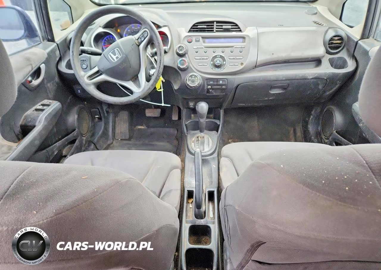 2013 Honda Fit VIN:JHMGE8H36DC056637 - 8
