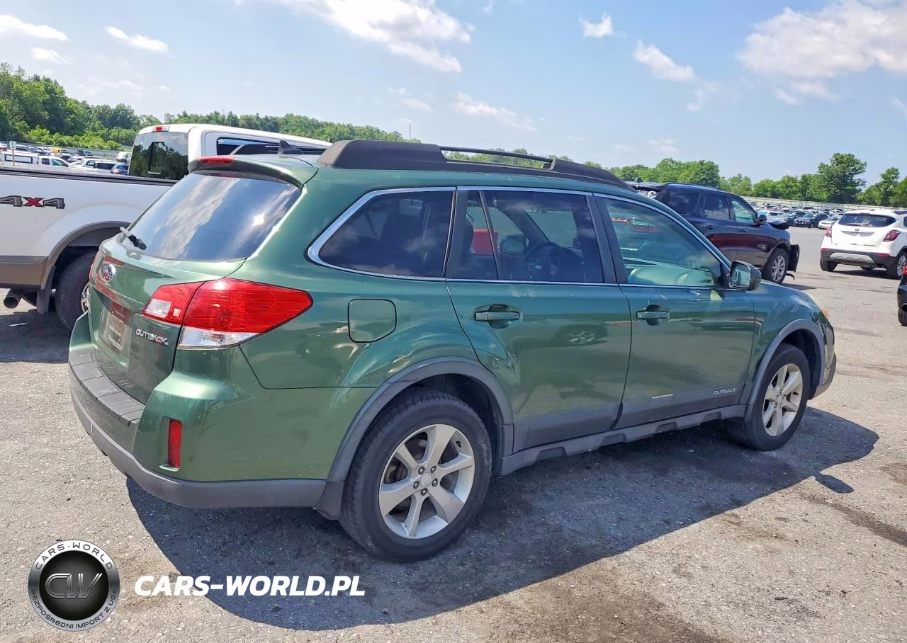 2014 Subaru Outback 2.5I Premium VIN:4S4BRBDC8E3209762 - 3