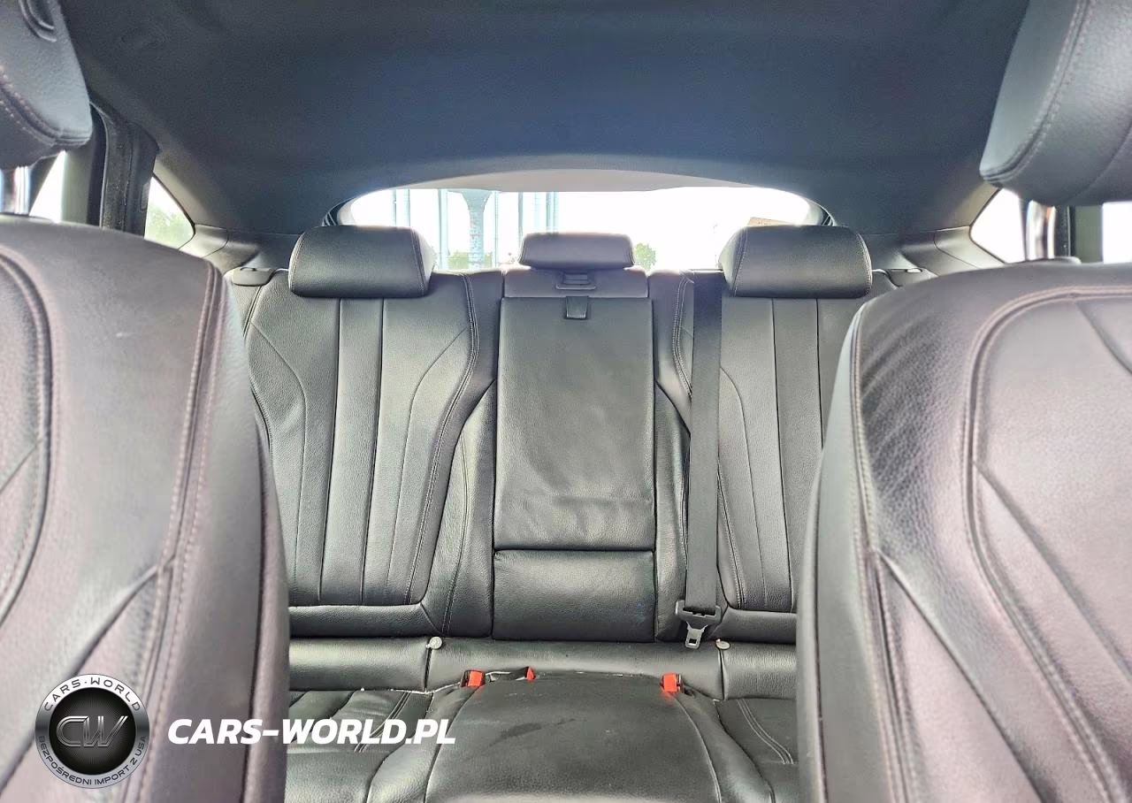 2018 BMW X6 xDrive35I VIN:5UXKU2C50J0Z61553 - 10