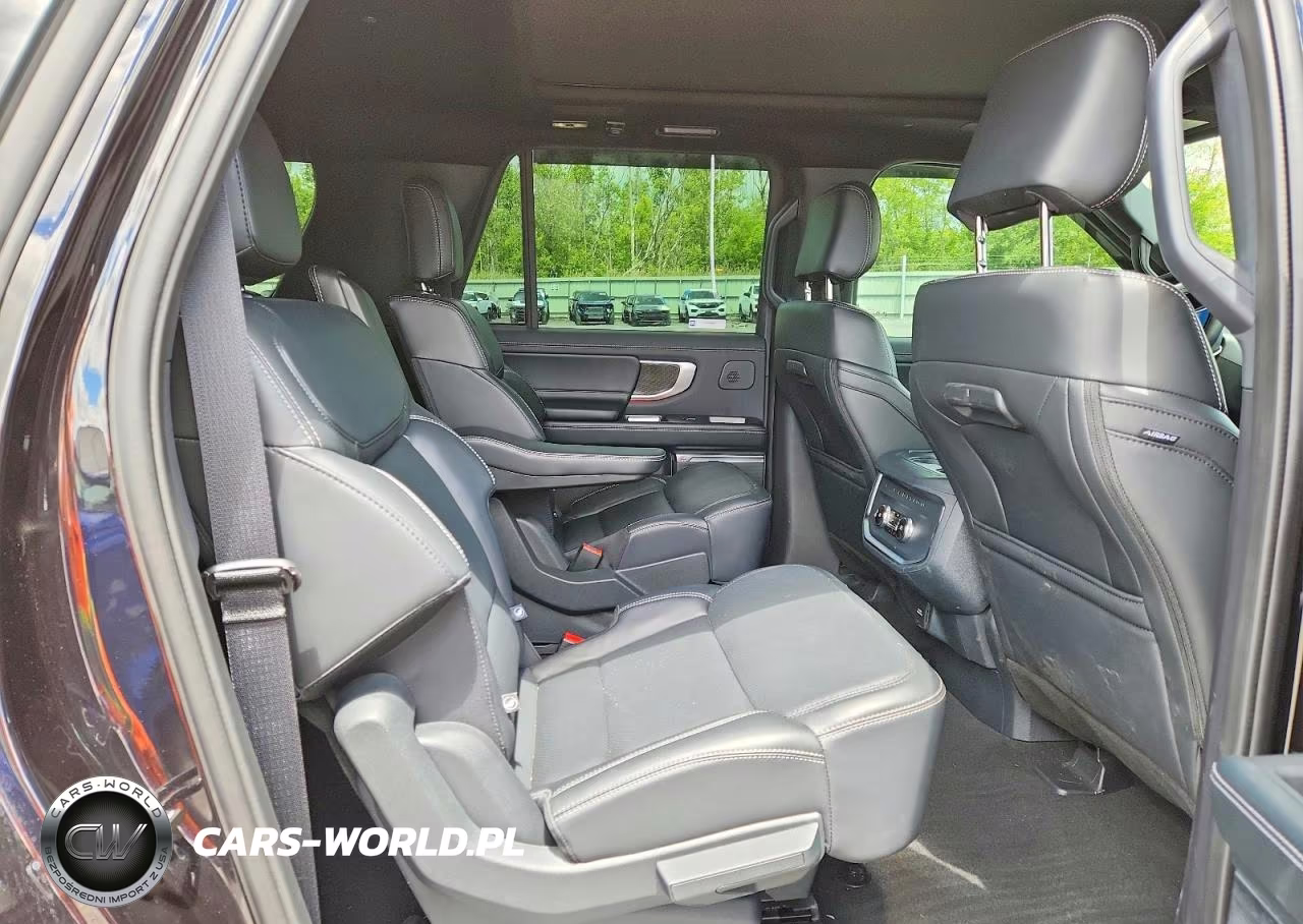 2025 Ford Expedition Max Platinum VIN:1FMJK1MG4SEA36531 - 11