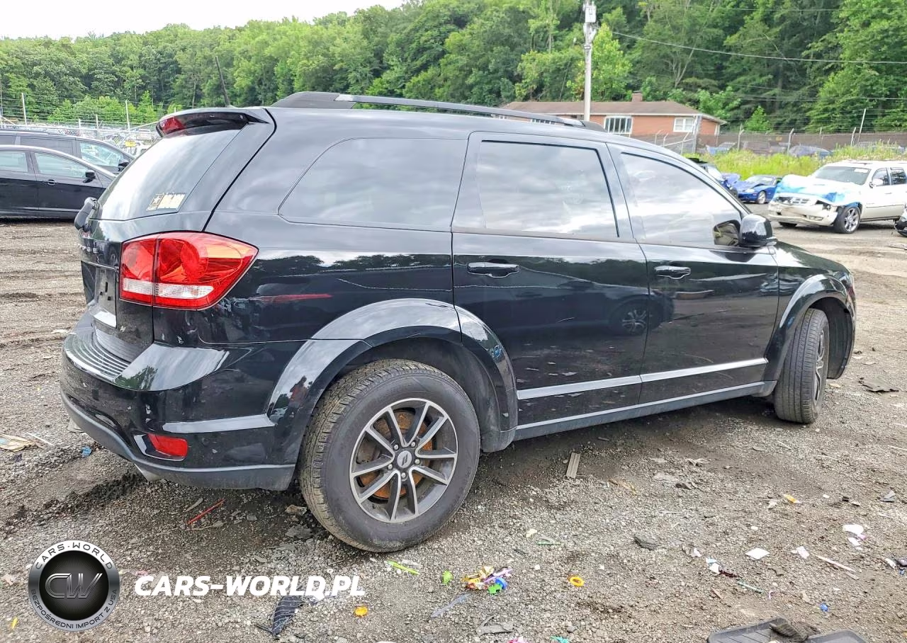 2018 Dodge Journey Sxt VIN:3C4PDCBG1JT503913 - 3