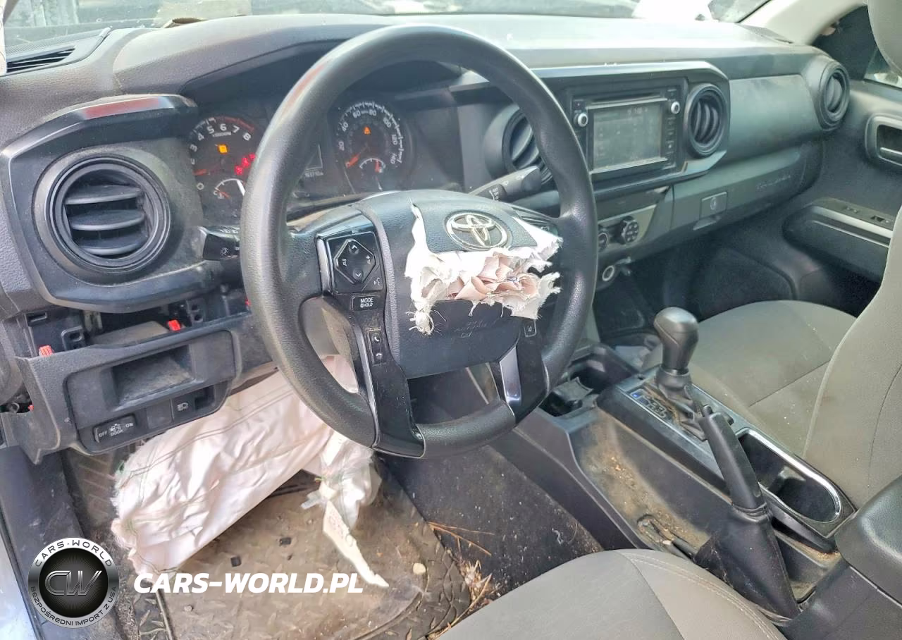 2018 Toyota Tacoma Sr VIN:5TFAX5GN9JX117776 - 8