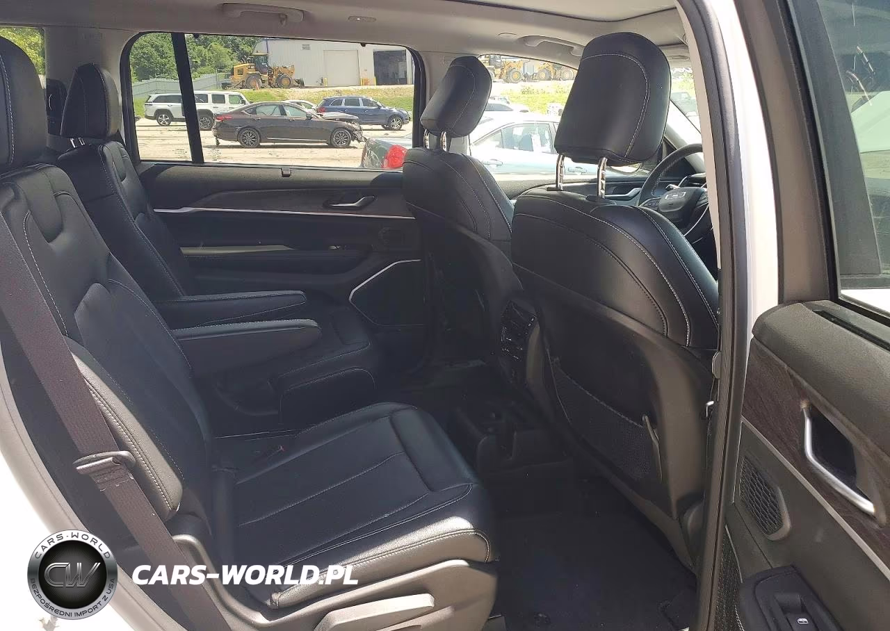 2023 Jeep Grand Cherokee L Limited VIN:1C4RJKBG7P8845658 - 11