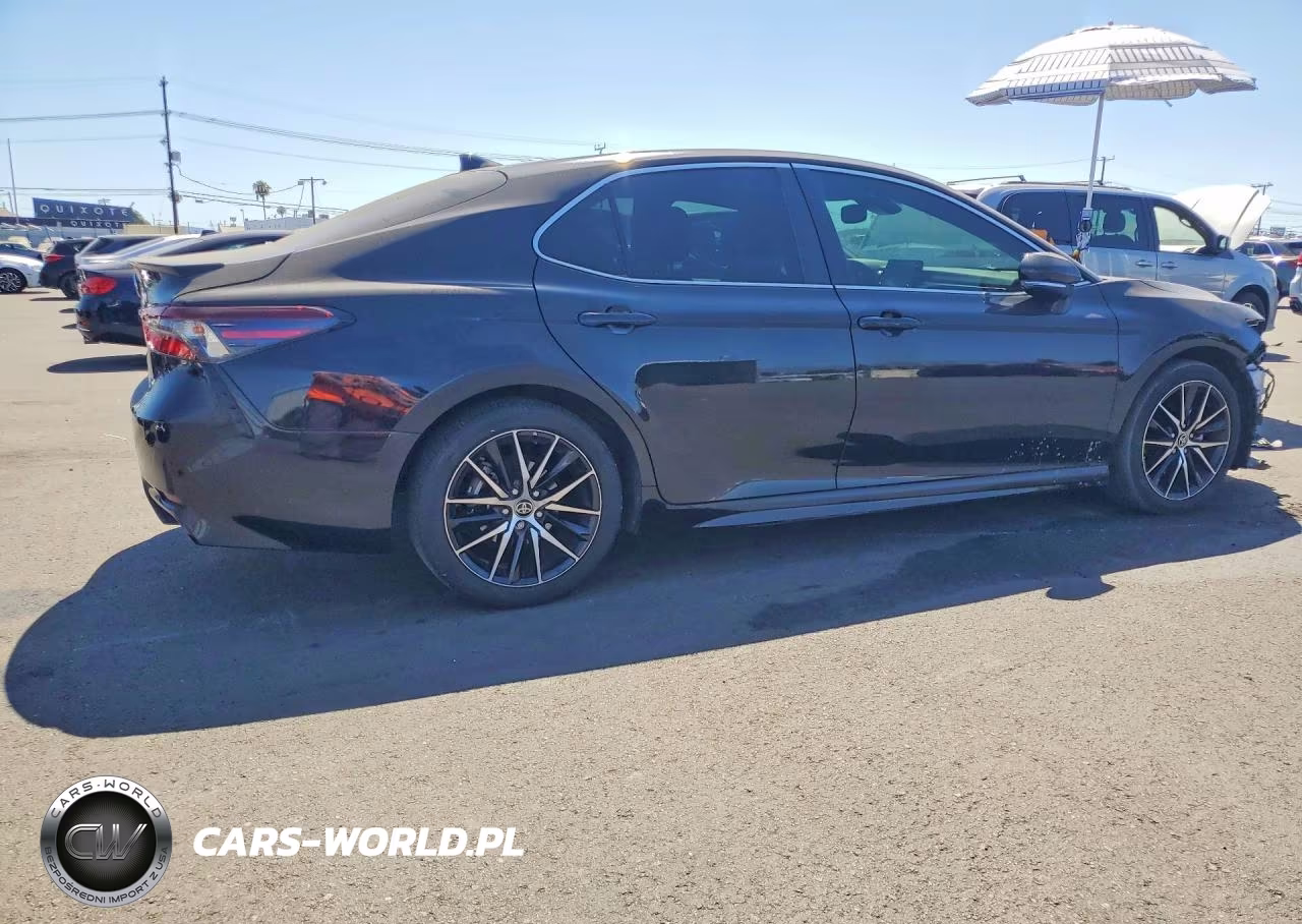 2023 Toyota Camry Hybrid Se VIN:4T1S31AKXPU610315 - 3
