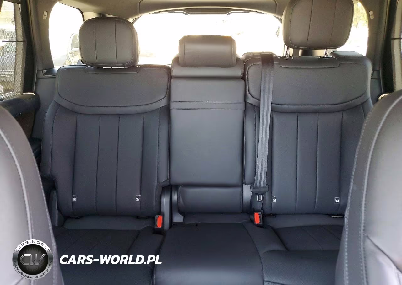 2025 Land Rover Range Rover Se VIN:SALKPBE94SA333847 - 10