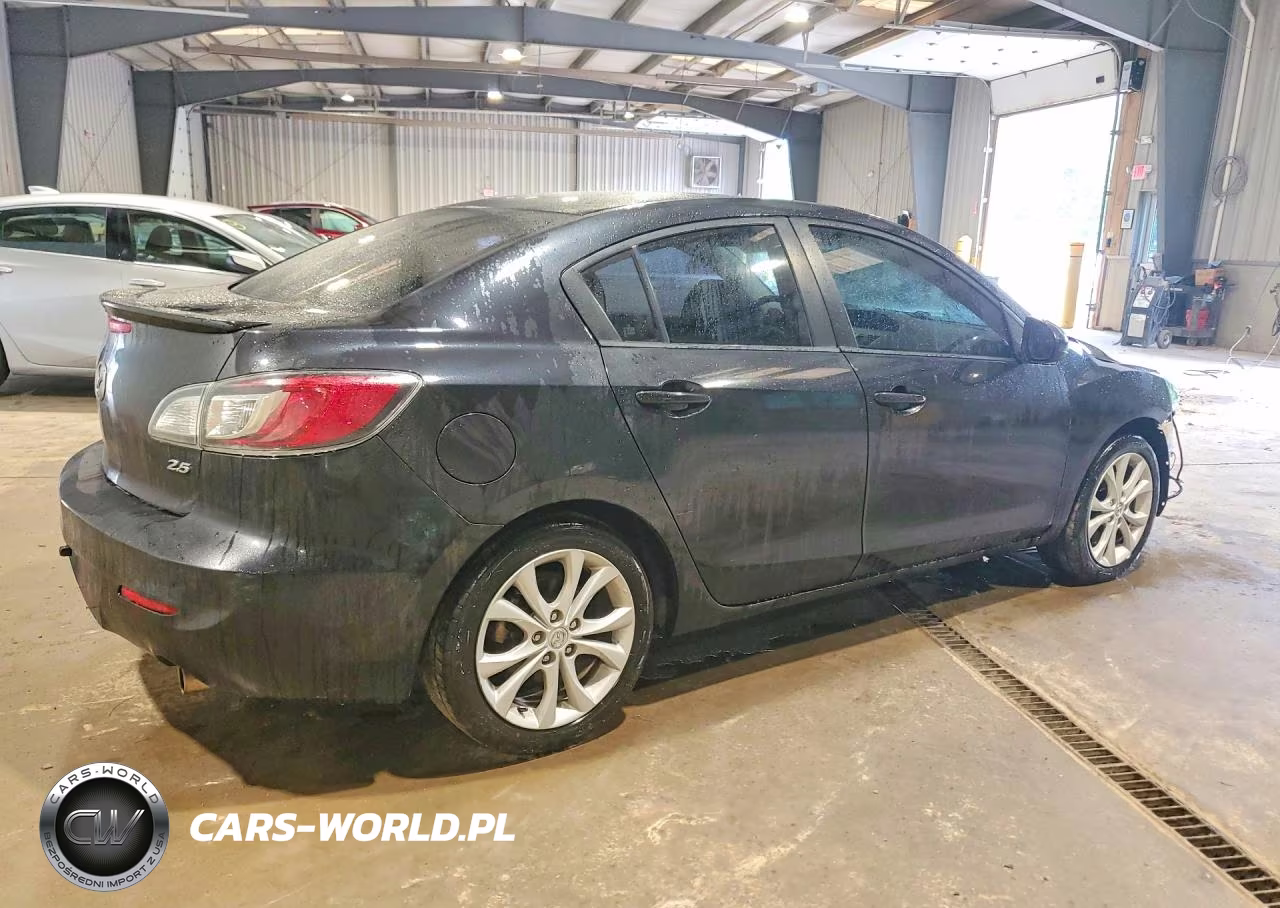 2011 Mazda 3 S VIN:JM1BL1U5XB1379629 - 3
