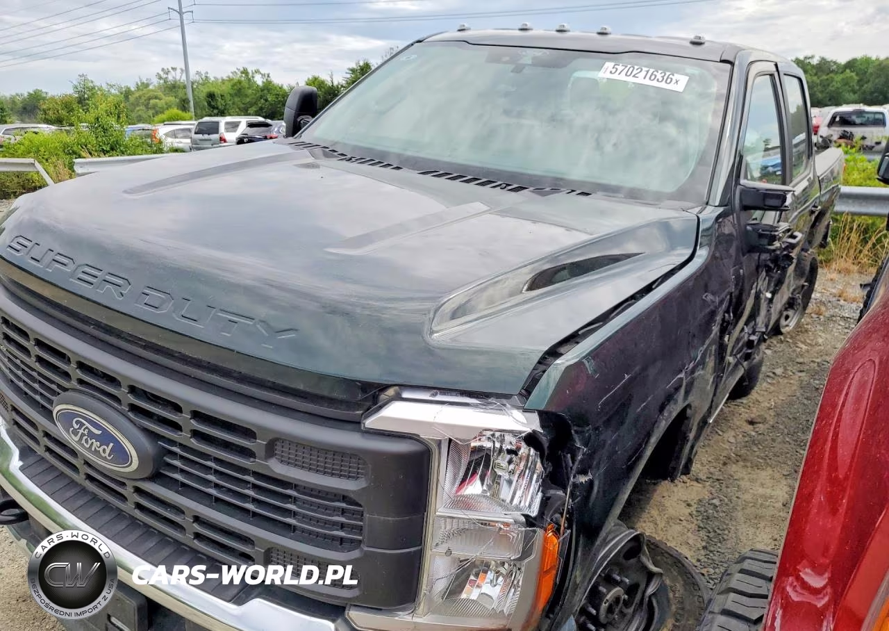 2025 Ford F350 Super Duty – zdjęcie 1 z 13