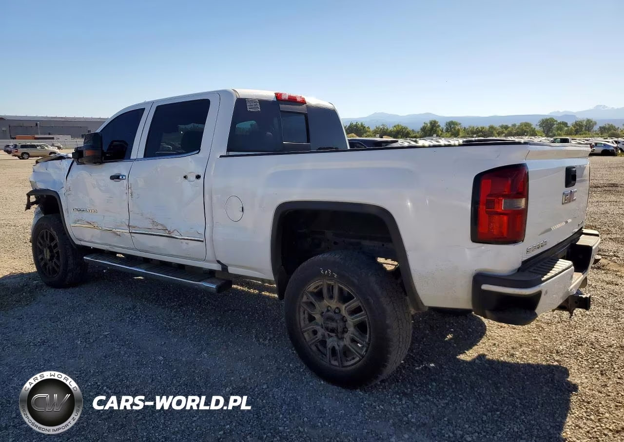 2015 GMC Sierra K2500 Denali VIN:1GT120E85FF665186 - 2