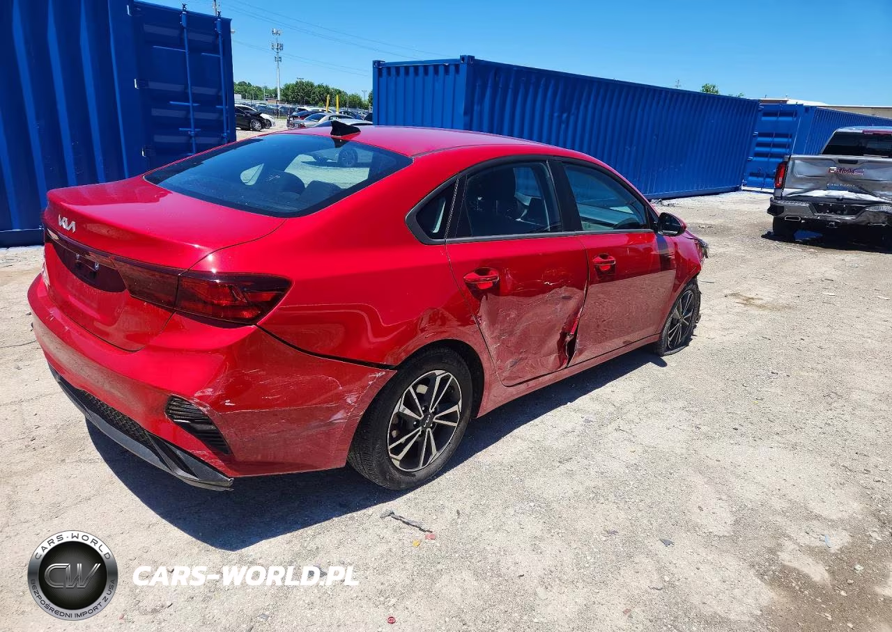 2024 Kia Forte Lxs VIN:3KPF24AD1RE807080 - 3