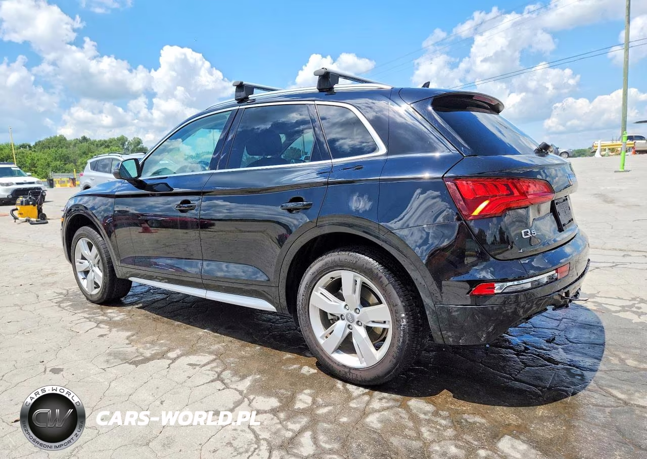 2019 Audi Q5 Premium Plus VIN:WA1BNAFYXK2122671 - 2