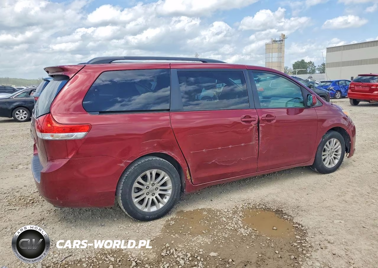 2011 Toyota Sienna Xle 8-Passenger VIN:5TDYK3DCXBS127910 - 3