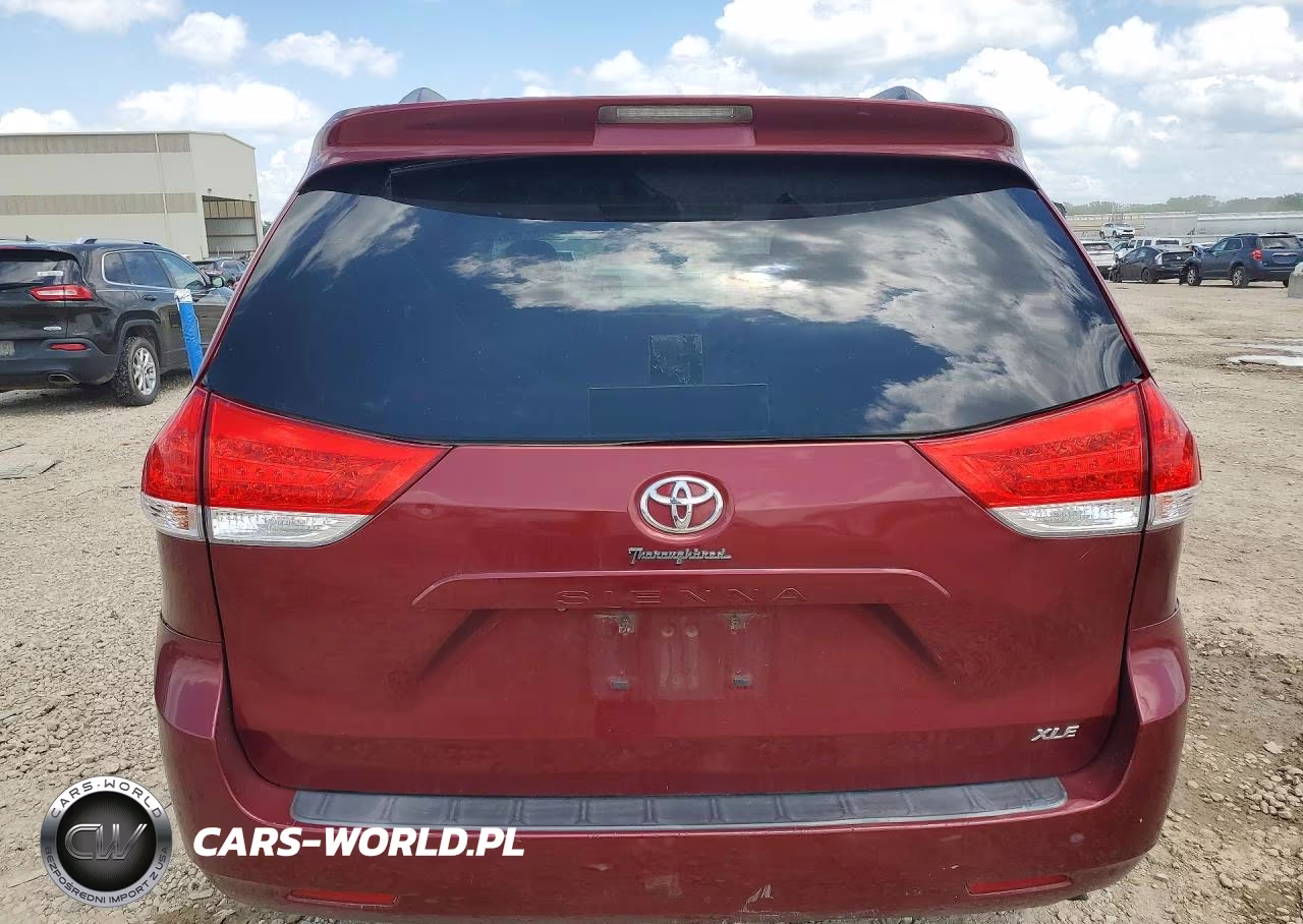 2011 Toyota Sienna Xle 8-Passenger VIN:5TDYK3DCXBS127910 - 6