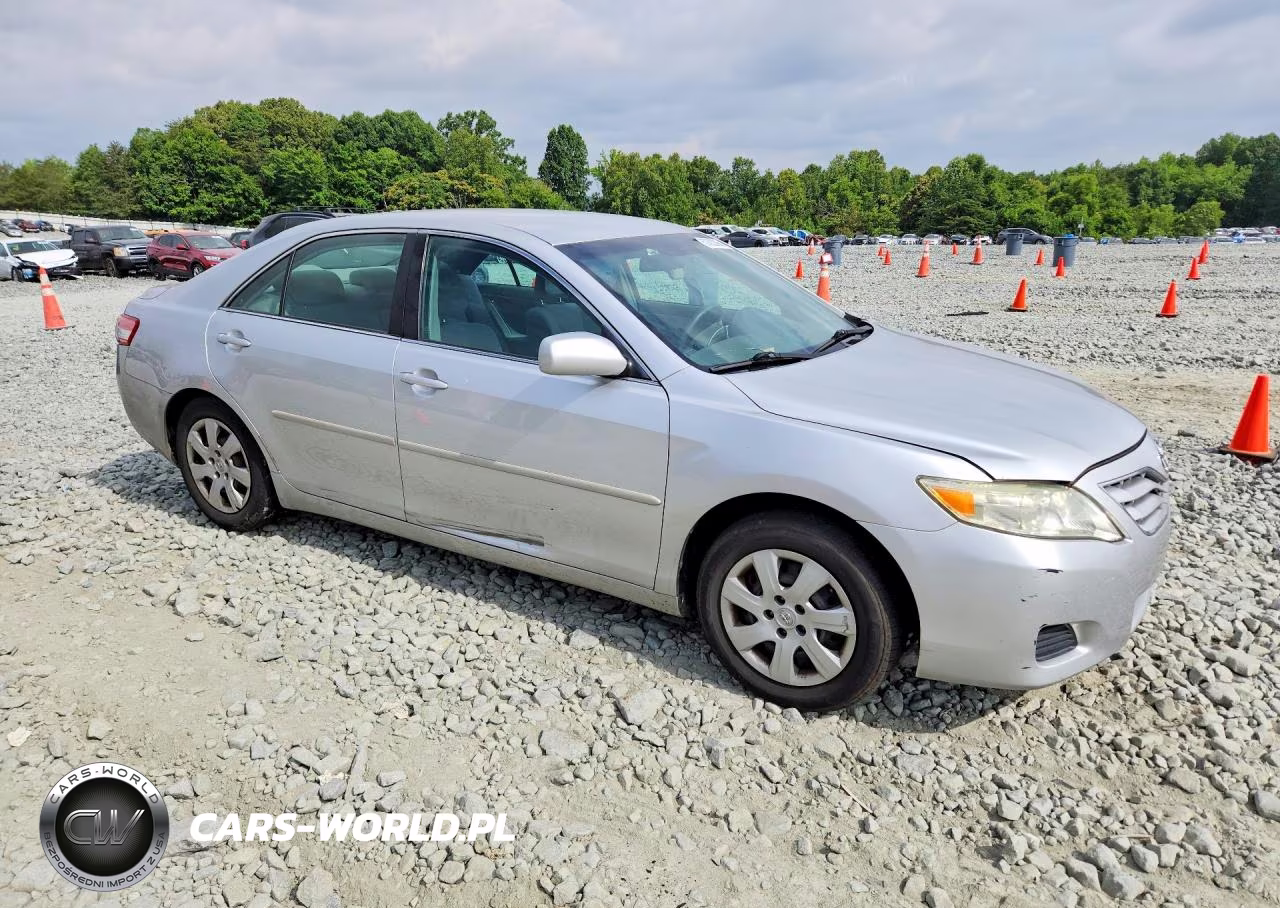 2010 Toyota Camry VIN:4T1BF3EK9AU062926 - 4