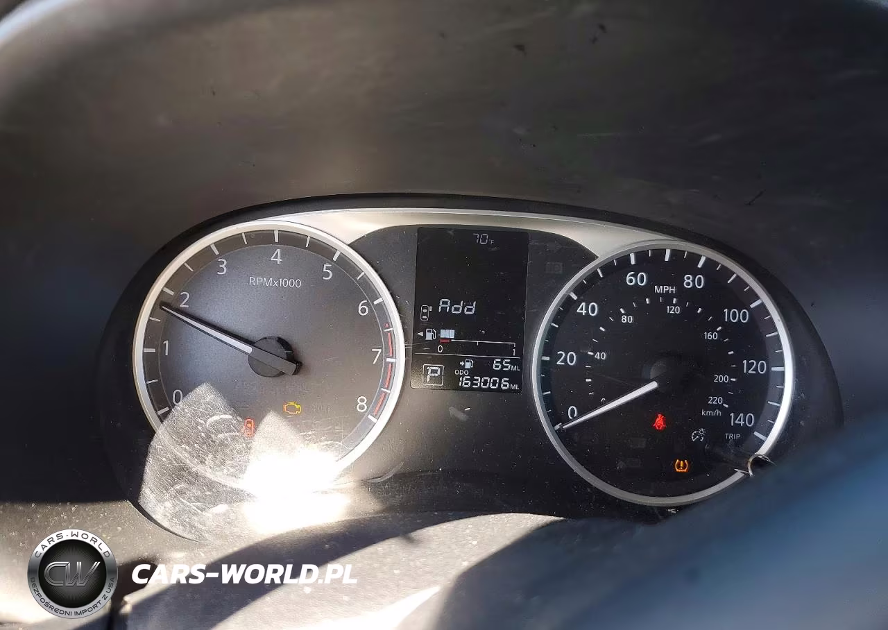 2019 Nissan Kicks S VIN:3N1CP5CU7KL471074 - 9