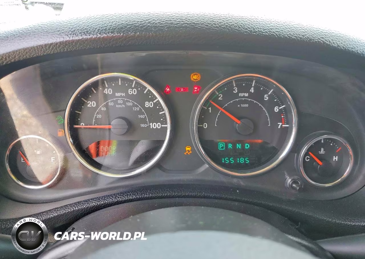 2013 Jeep Wrangler Unlimited Sahara VIN:1C4BJWEG4DL532628 - 9