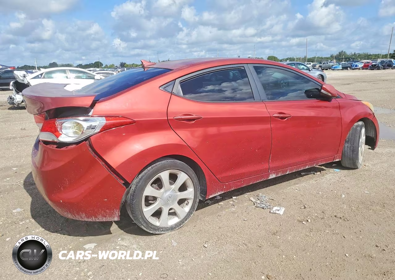 2013 Hyundai Elantra Limited VIN:KMHDH4AE4DU507330 - 3