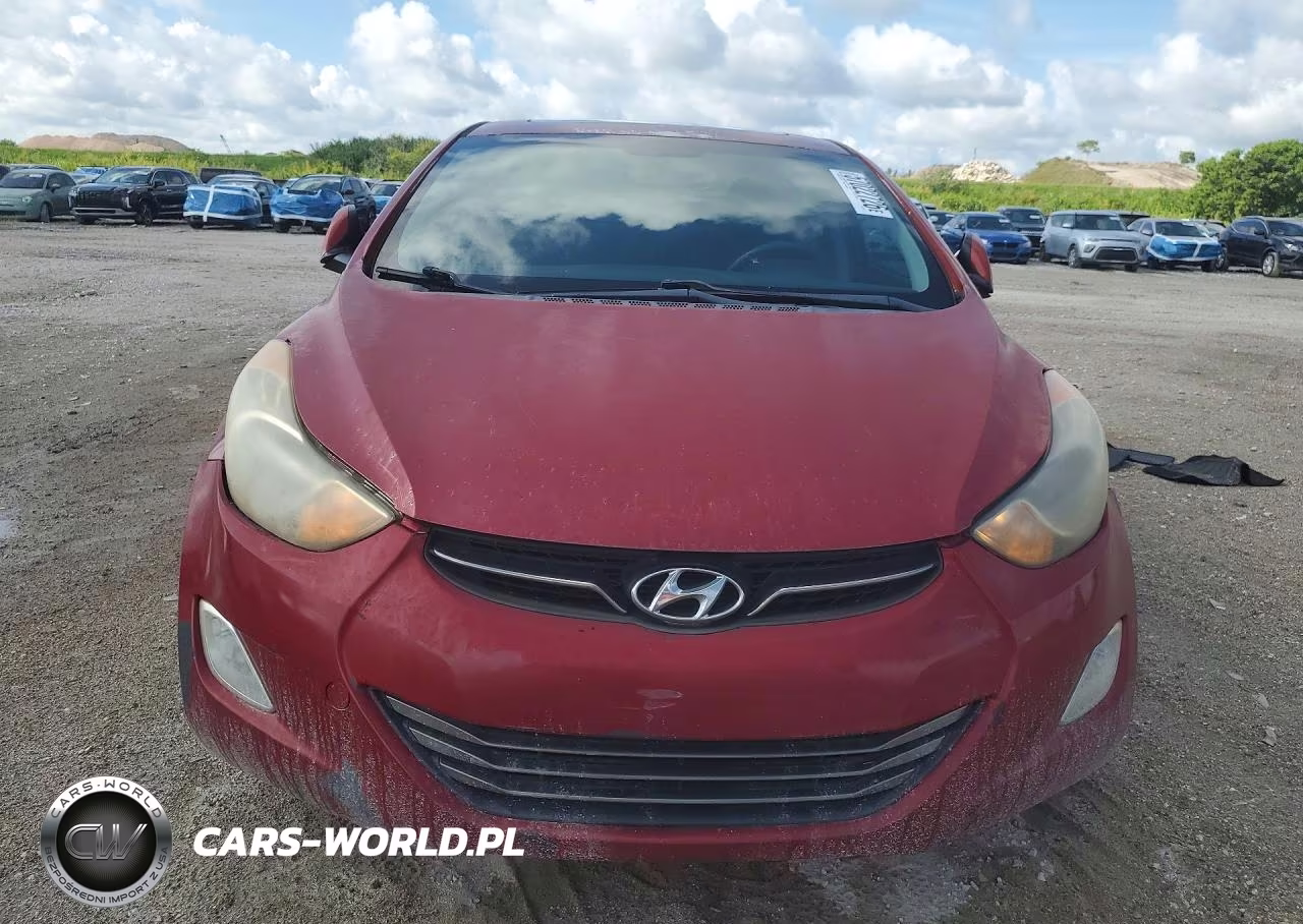 2013 Hyundai Elantra Limited VIN:KMHDH4AE4DU507330 - 5
