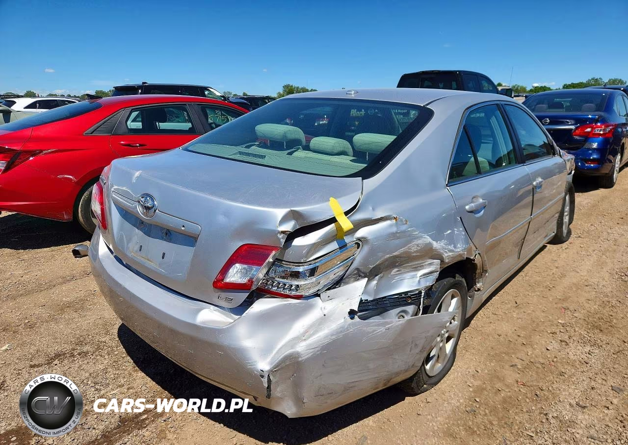 2011 Toyota Camry Le VIN:4T4BF3EKXBR134787 - 3