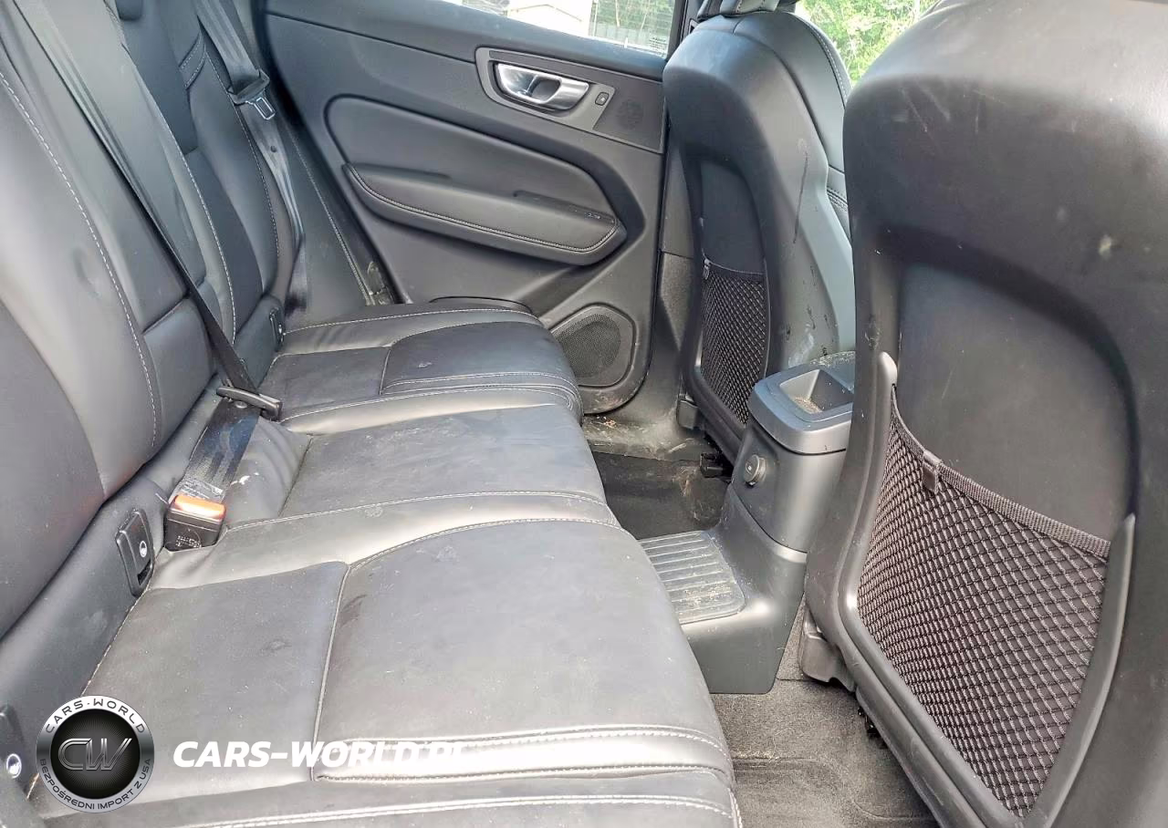 2024 Volvo Xc60 Ultimate VIN:YV4H60DJ0R1873174 - 10