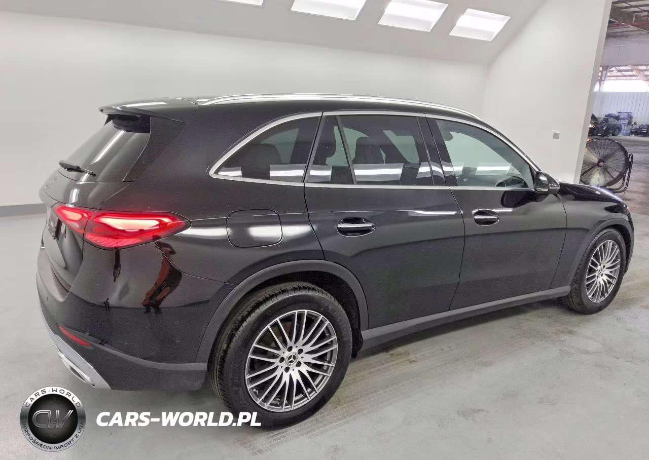 2026 Mercedes-Benz Glc 300 VIN:W1NKM4GB7TF495108 - 3