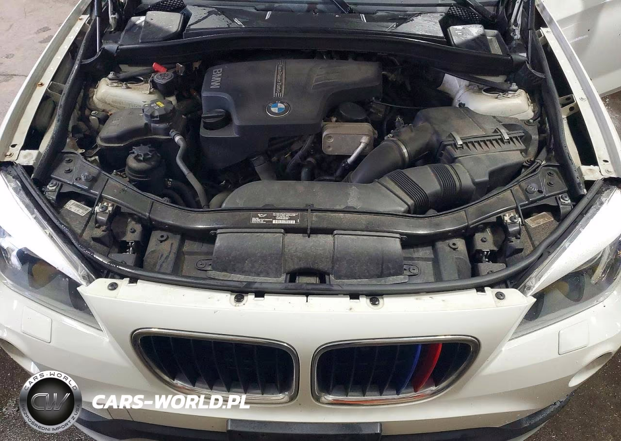 2015 BMW X1 xDrive28I VIN:WBAVL1C52FVY31731 - 12