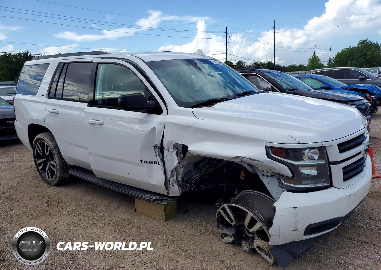 2018 Chevrolet Tahoe C1500 Lt VIN:1GNSCBKC2JR365769 - 4