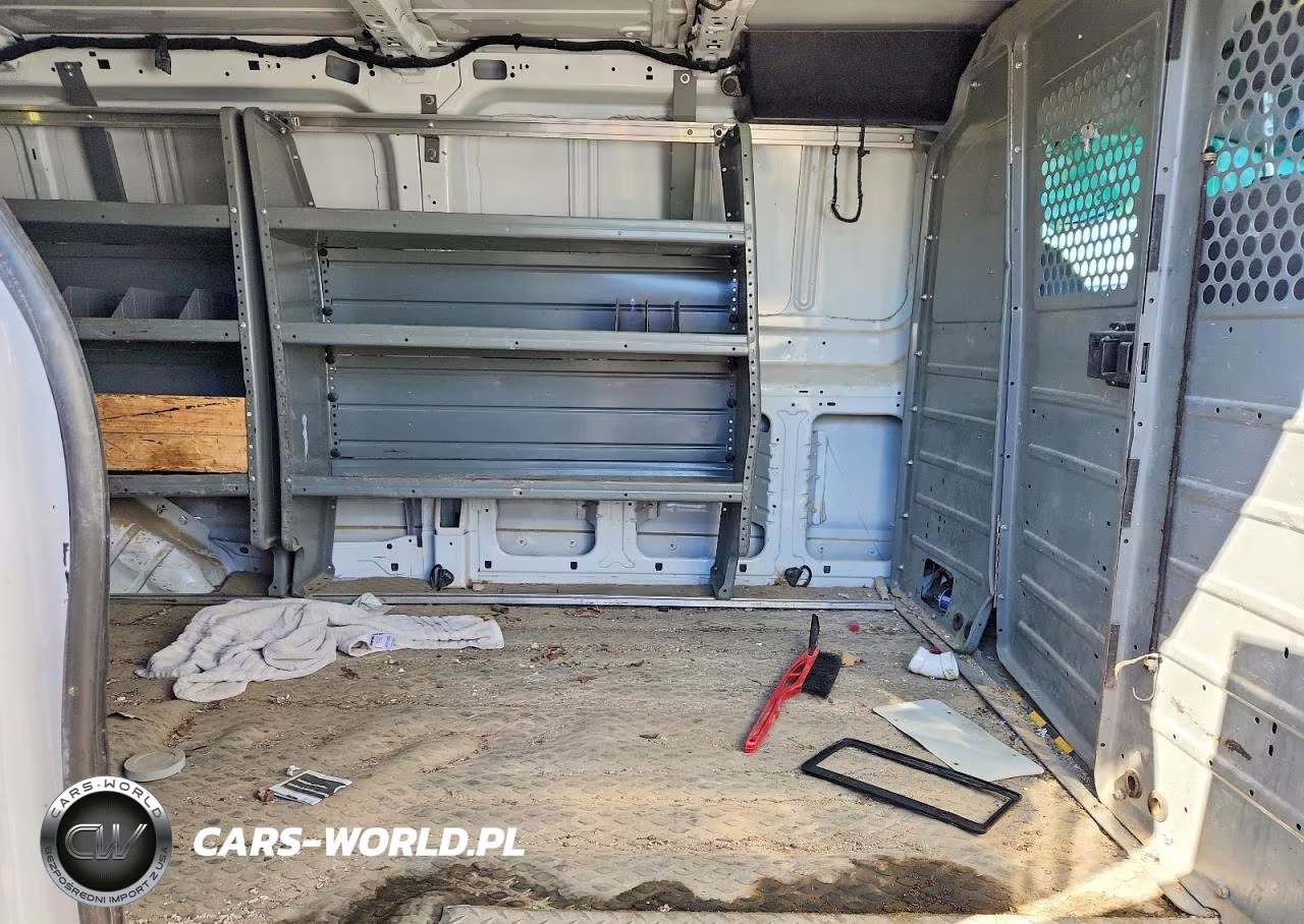2017 Ford Transit T-250 VIN:1FTYR2ZM2HKA89015 - 11
