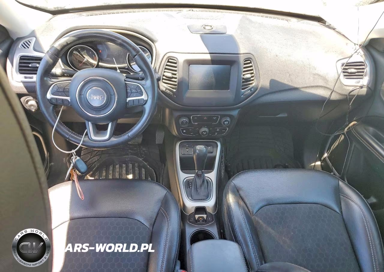 2018 Jeep Compass Latitude VIN:3C4NJCBB6JT466555 - 8