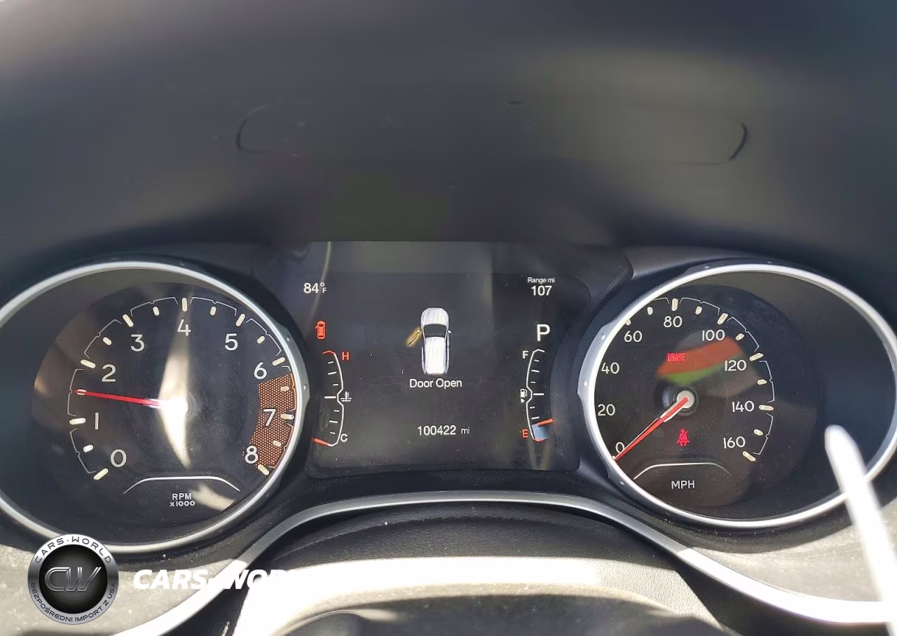 2018 Jeep Compass Latitude VIN:3C4NJCBB6JT466555 - 9