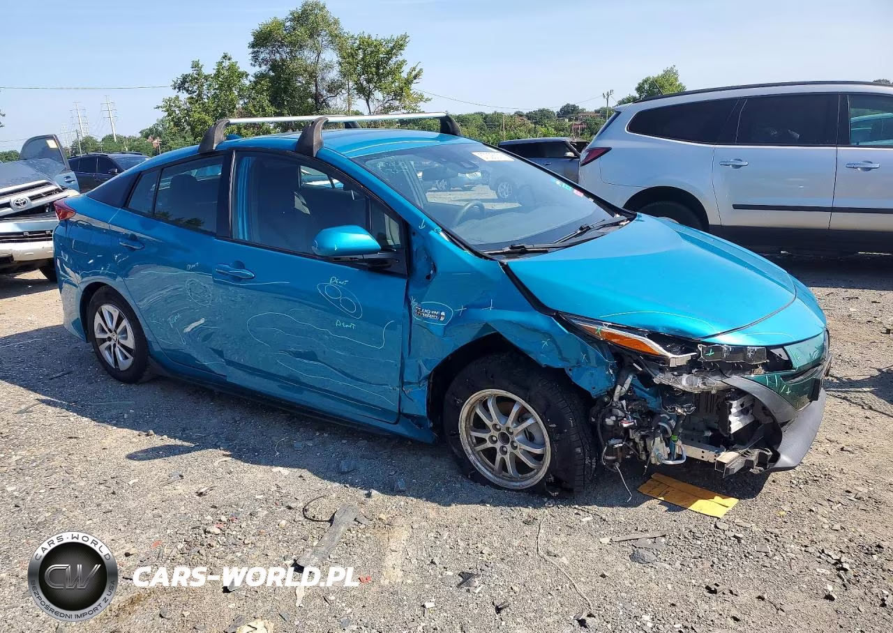 2017 Toyota Prius Prime Plus VIN:JTDKARFP6H3045498 - 4