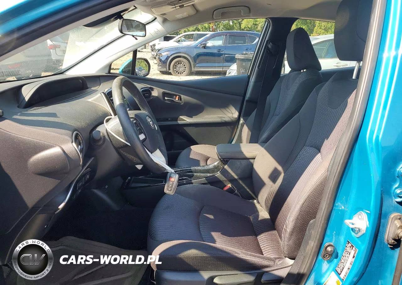 2017 Toyota Prius Prime Plus VIN:JTDKARFP6H3045498 - 7