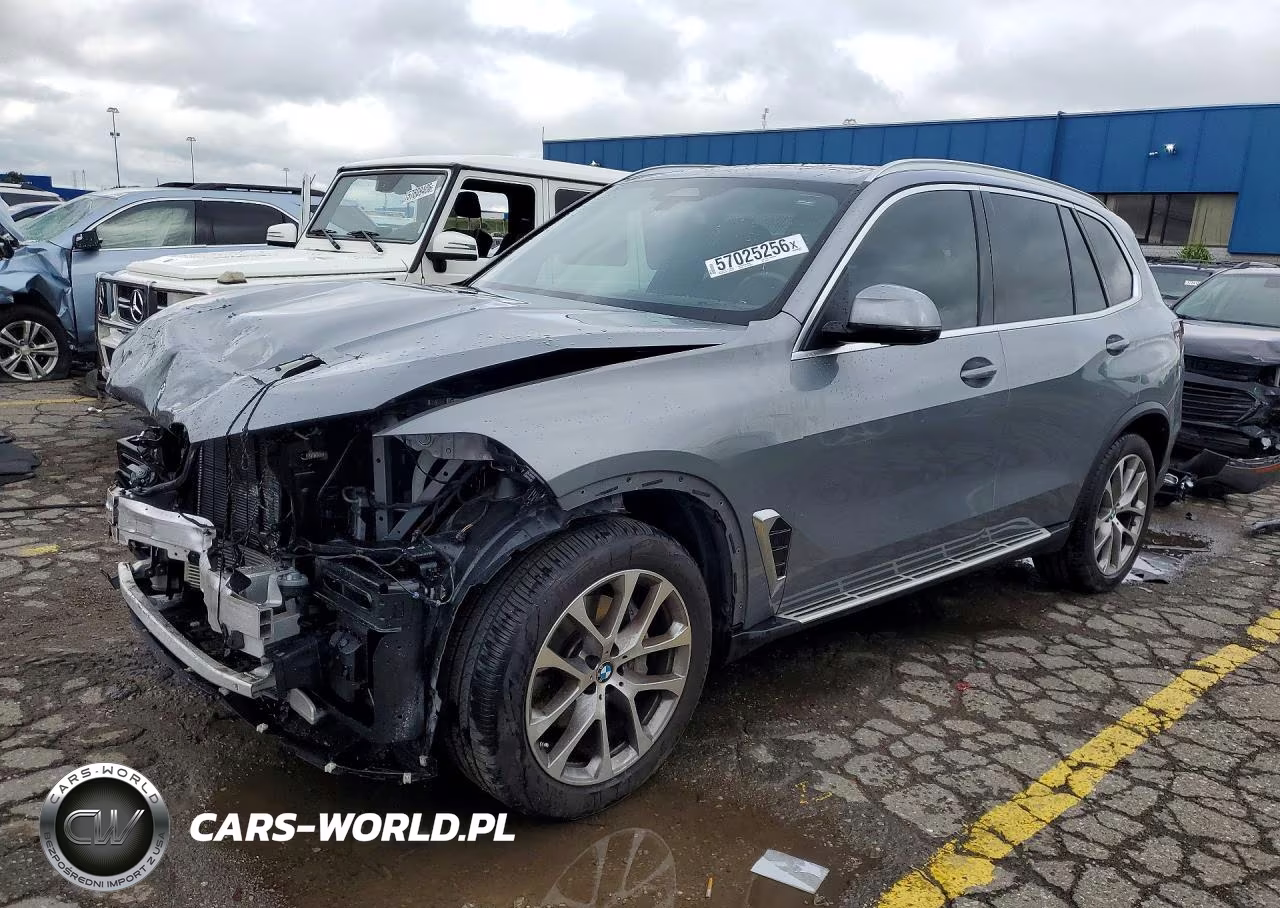 2025 BMW X5 xDrive40I – zdjęcie 1 z 14