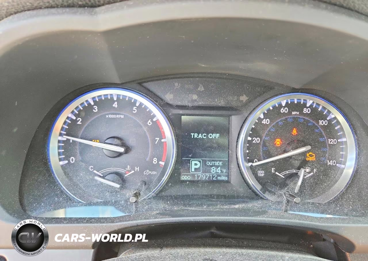 2015 Toyota Highlander Le VIN:5TDZARFH8FS011775 - 9