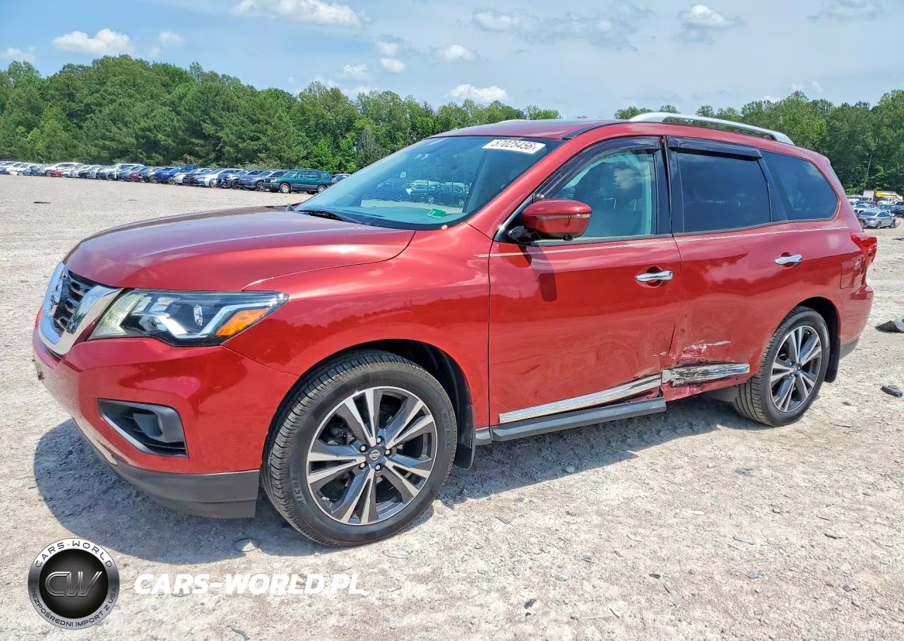 2017 Nissan Pathfinder Platinum