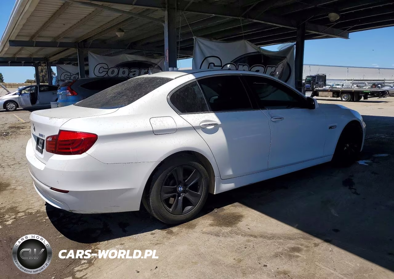 2013 BMW 528I VIN:WBAXG5C52DD230181 - 3