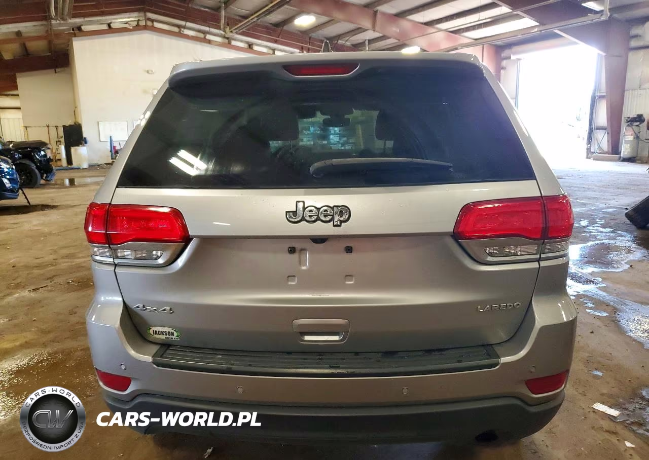 2018 Jeep Grand Cherokee Laredo VIN:1C4RJFAGXJC200175 - 6