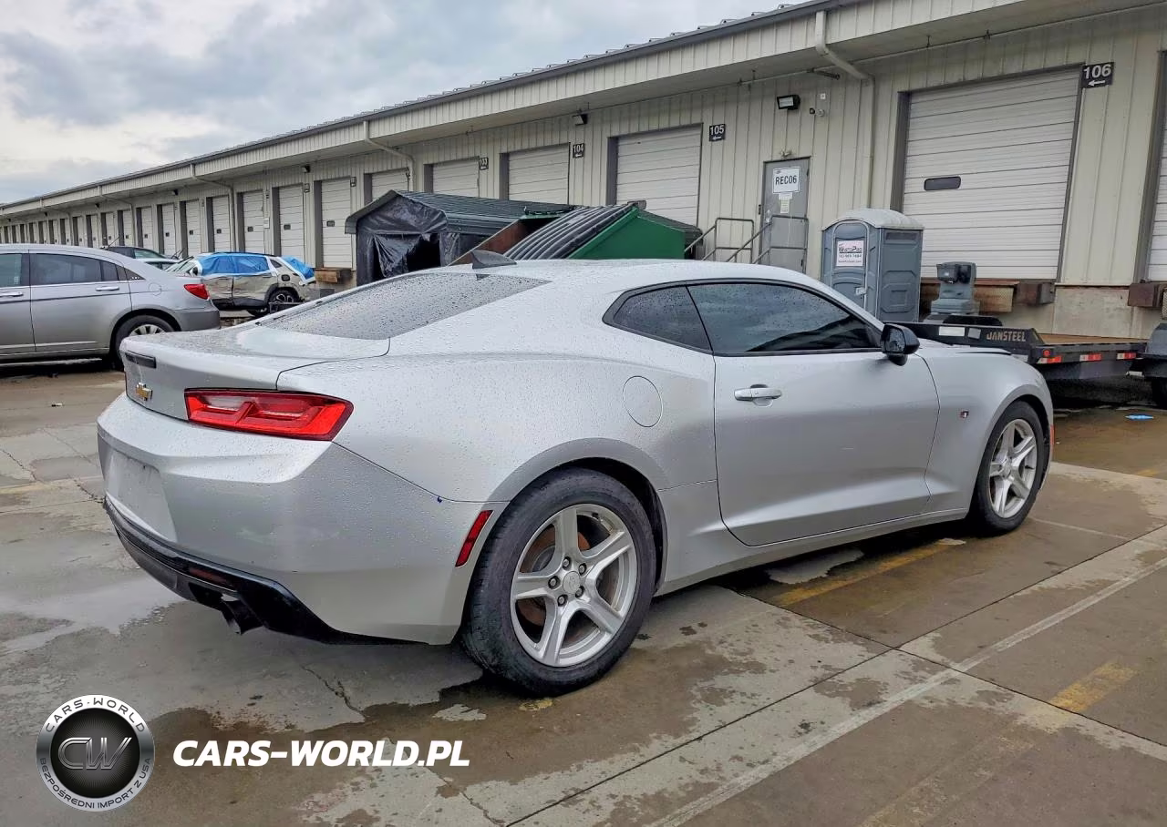 2017 Chevrolet Camaro Lt VIN:1G1FB1RX7H0122935 - 3