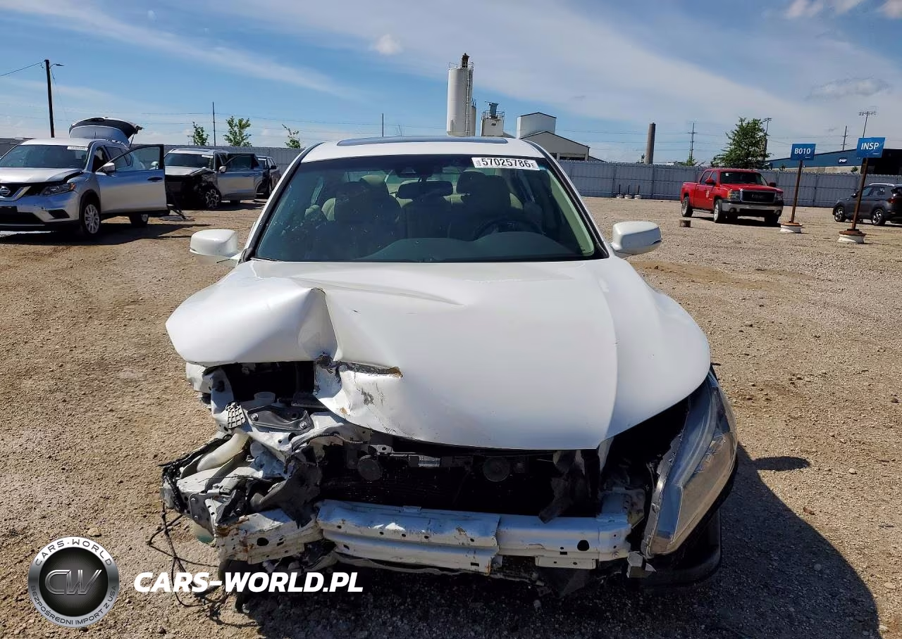 2013 Honda Accord Touring VIN:1HGCR3F9XDA040825 - 5