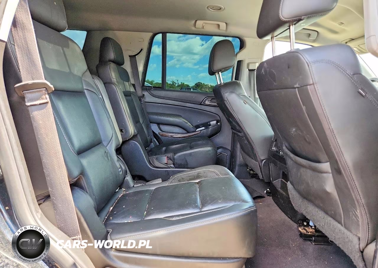 2019 Chevrolet Tahoe K1500 Lt VIN:1GNSKBKC1KR114908 - 10