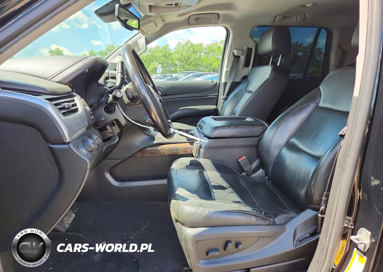 2019 Chevrolet Tahoe K1500 Lt VIN:1GNSKBKC1KR114908 - 7