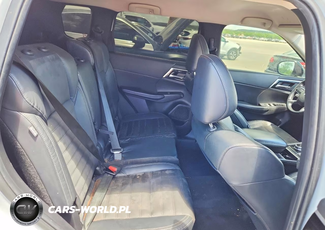2022 Mitsubishi Outlander Se VIN:JA4J3UA83NZ009702 - 10