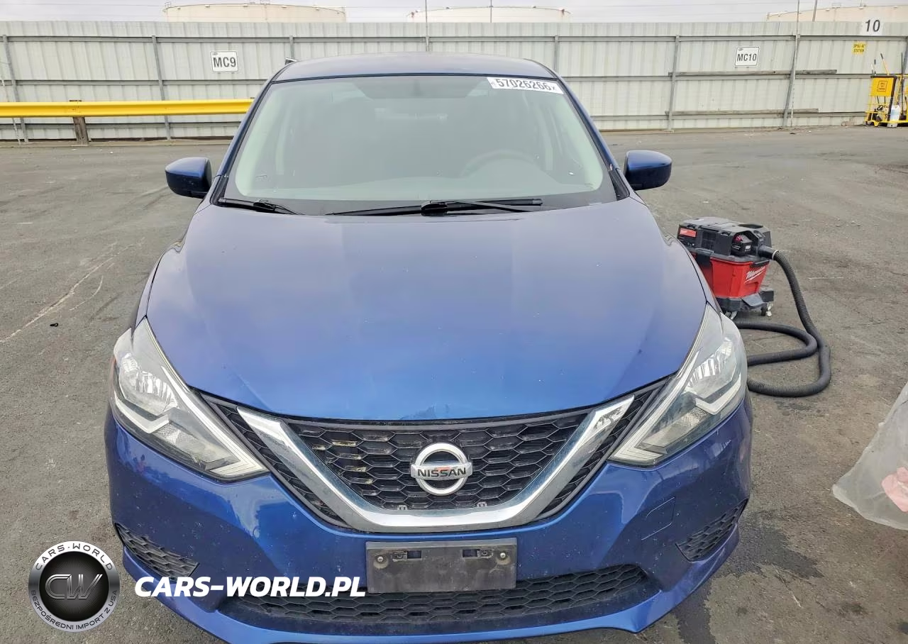2017 Nissan Sentra S VIN:3N1AB7AP5HY258182 - 5