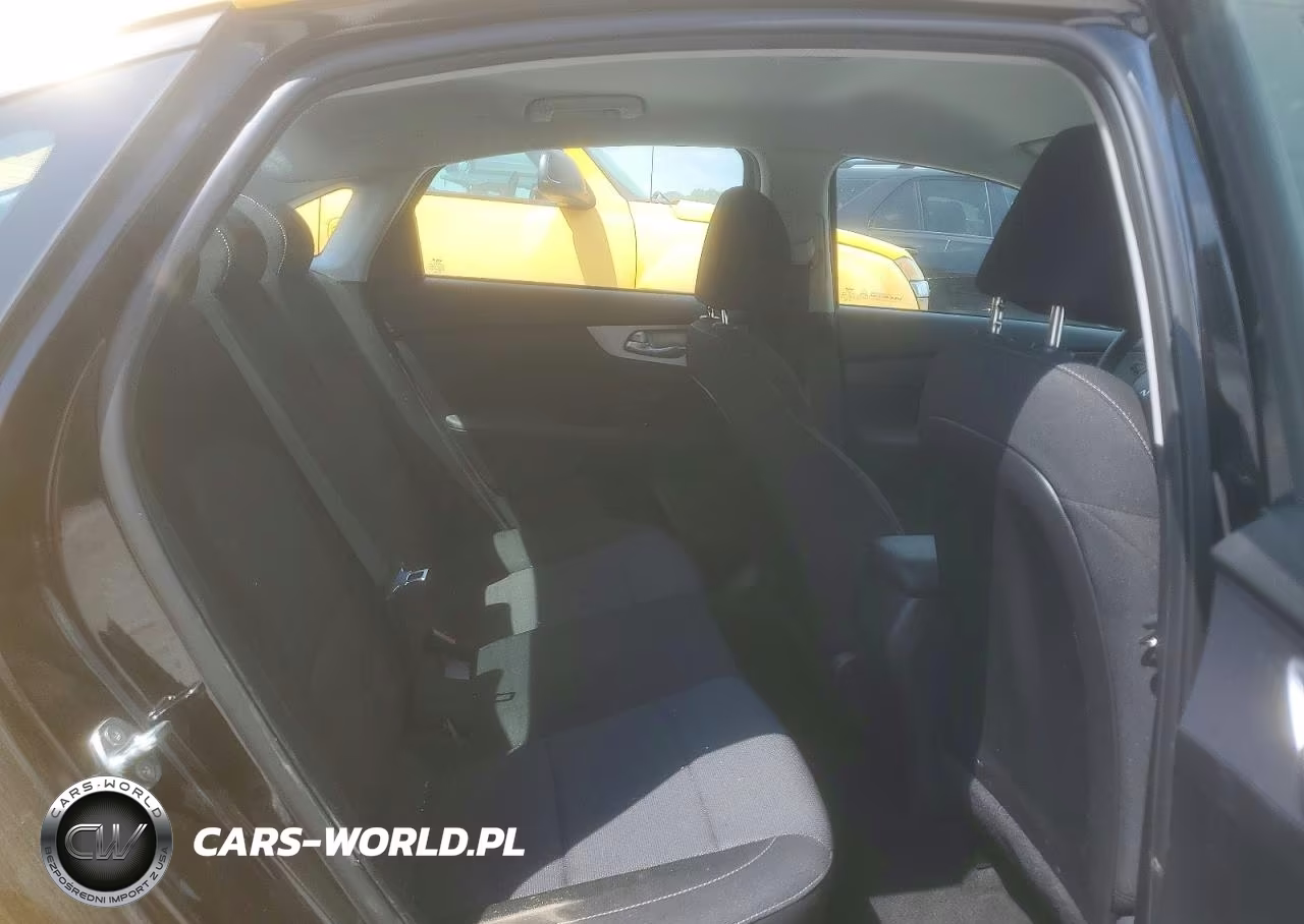 2023 Kia Forte Lx VIN:3KPF24AD4PE575913 - 10