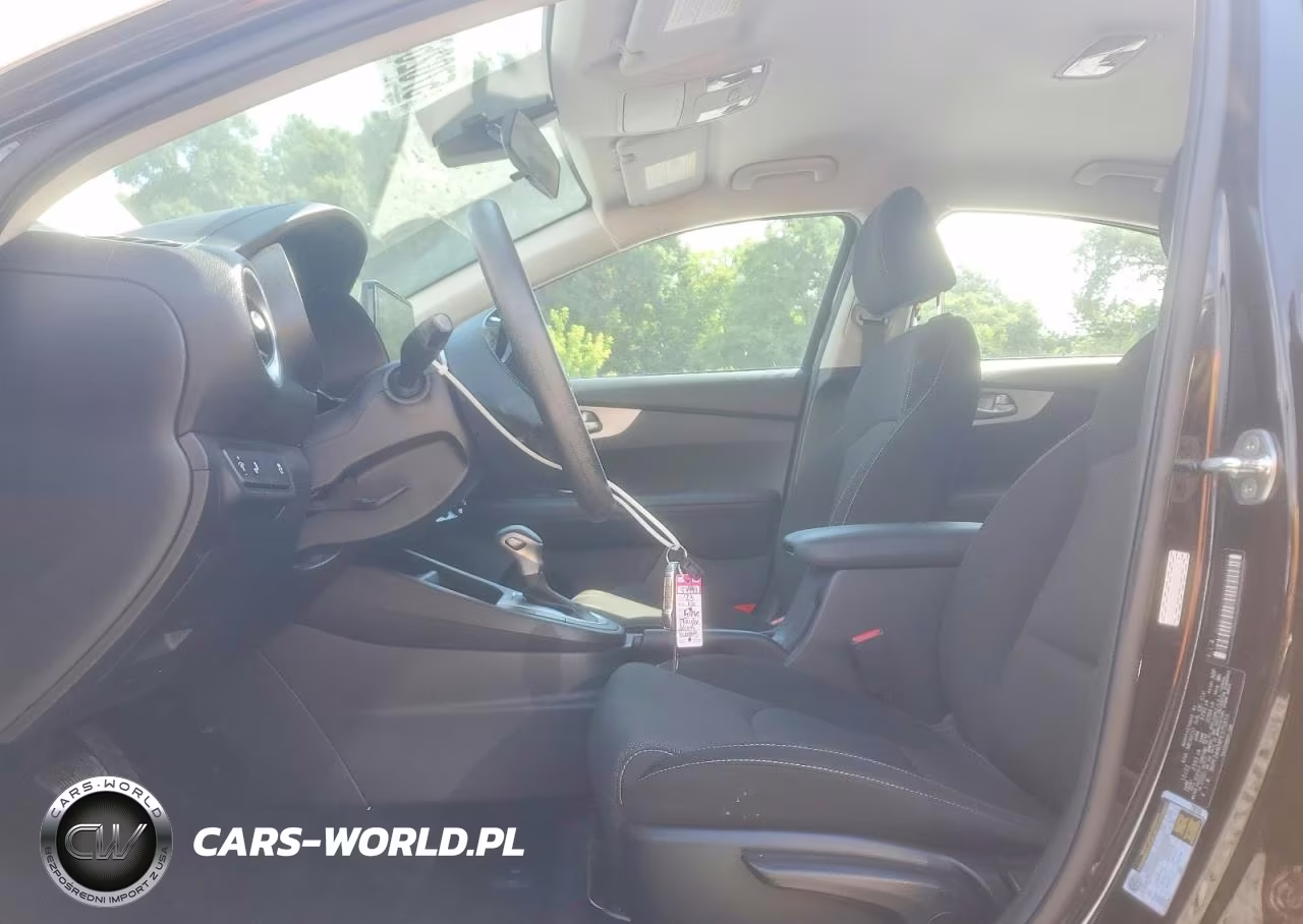 2023 Kia Forte Lx VIN:3KPF24AD4PE575913 - 7