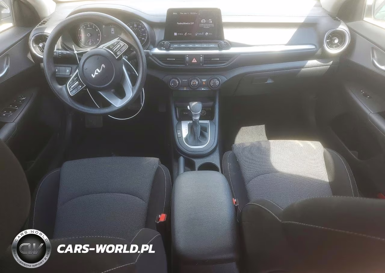 2023 Kia Forte Lx VIN:3KPF24AD4PE575913 - 8