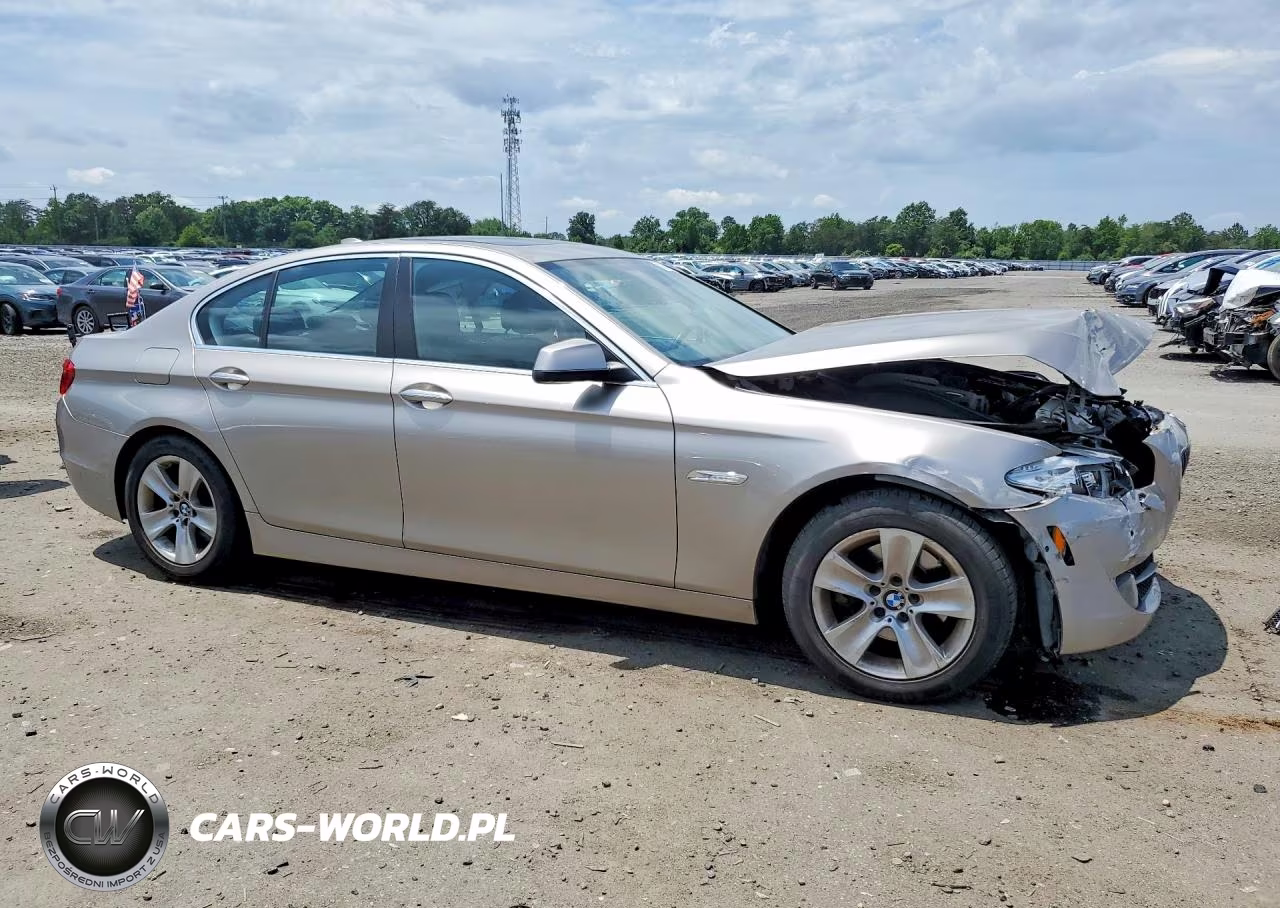 2013 BMW 528 Xi VIN:WBAXH5C59DD108849 - 4