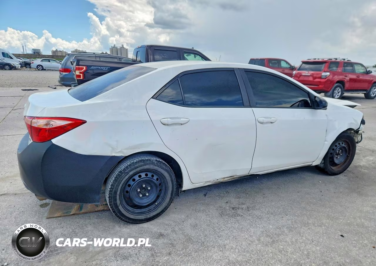 2019 Toyota Corolla Le VIN:5YFBURHEXKP927002 - 3