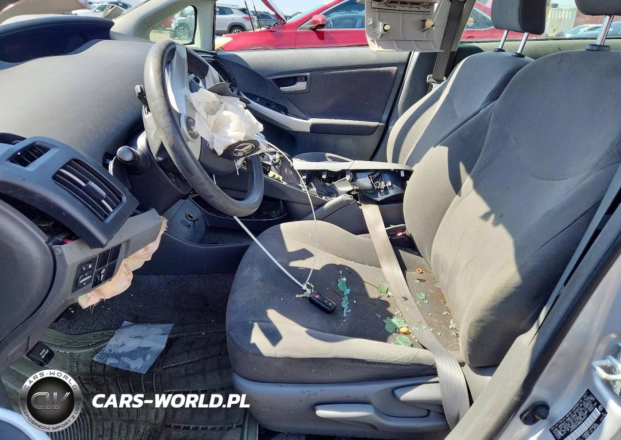 2011 Toyota Prius Two VIN:JTDKN3DU8B0294257 - 7