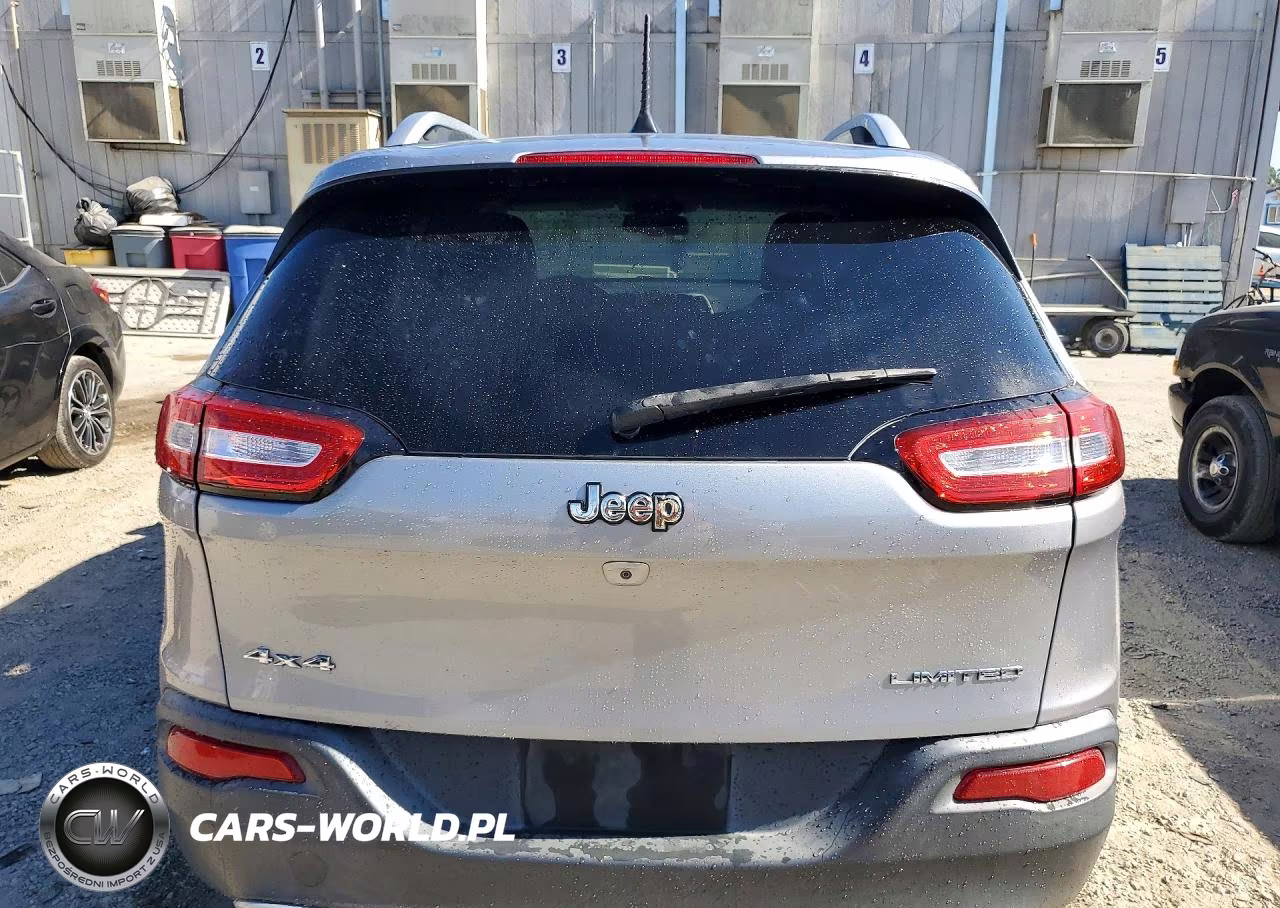 2016 Jeep Cherokee Limited VIN:1C4PJMDBXGW326071 - 6